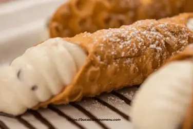 Chocolate Chip Cannoli