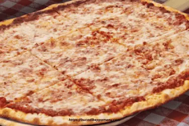 Pizza con Formaggio