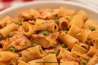 Spicy Chicken Rigatoni